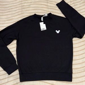 H&M Disney Black Sweater XS